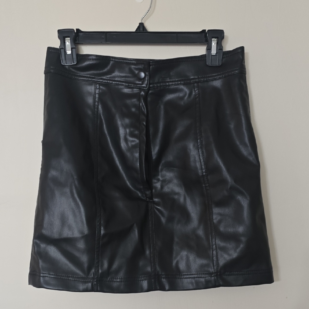 H&M Black Faux Leather Mini Skirt